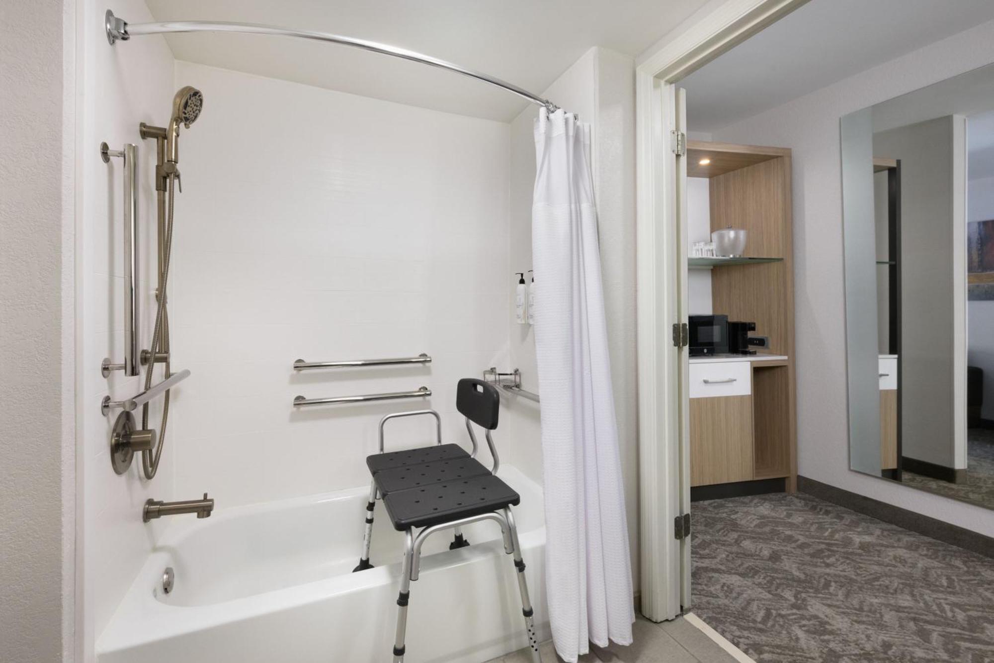Springhill Suites Ньюнен Экстерьер фото