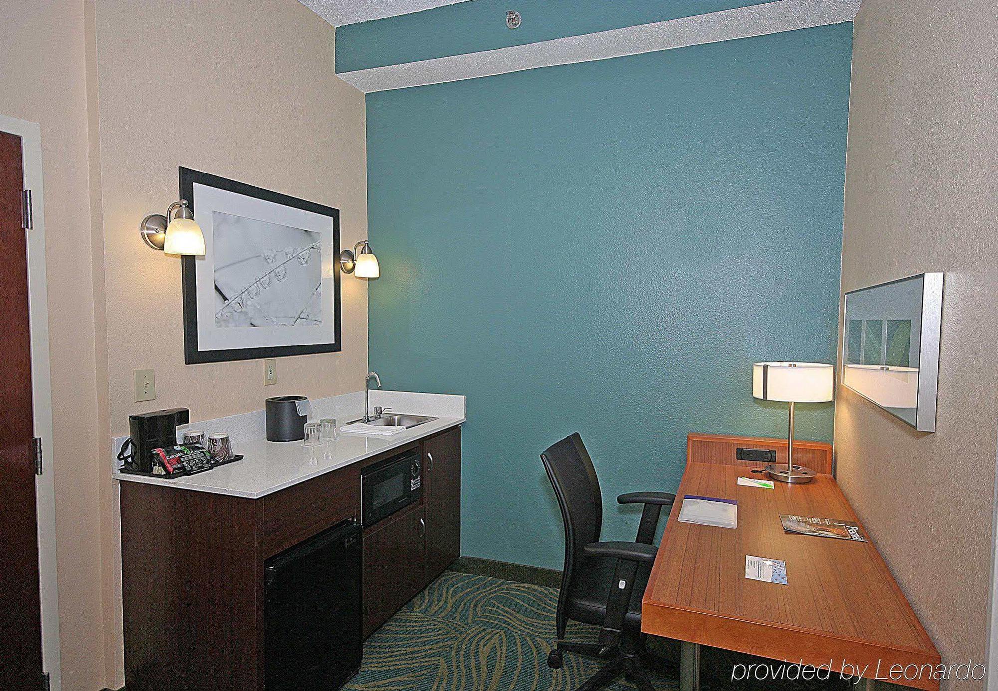 Springhill Suites Ньюнен Экстерьер фото