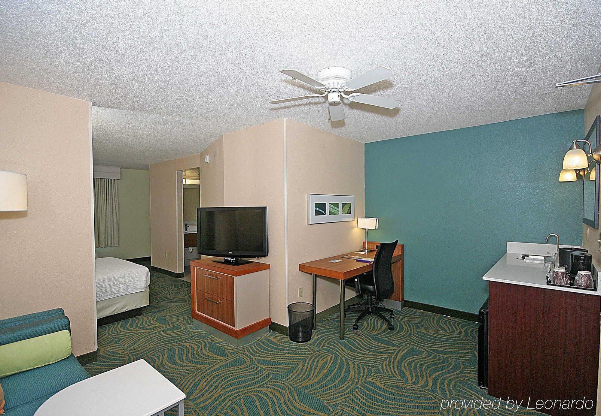 Springhill Suites Ньюнен Экстерьер фото