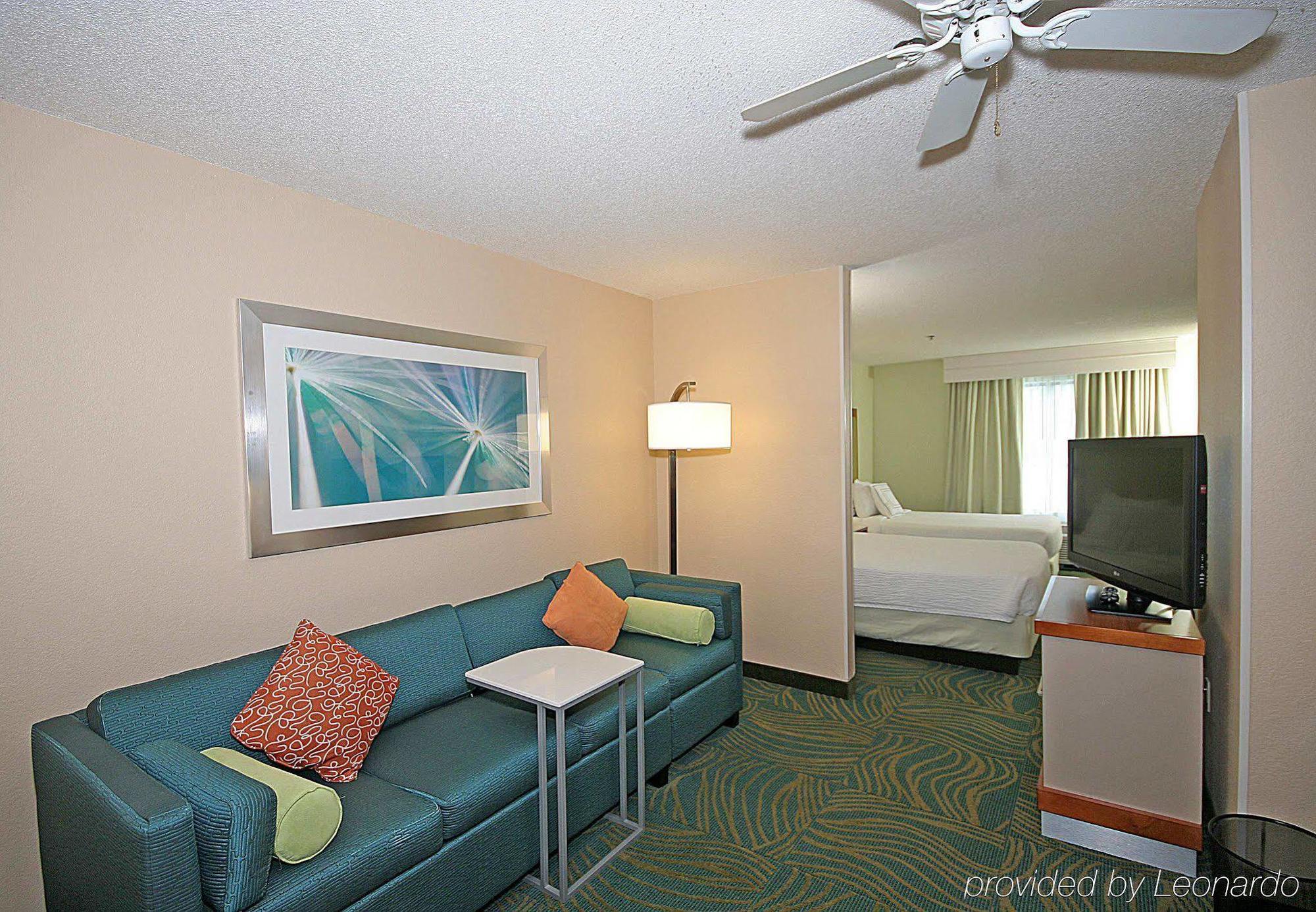 Springhill Suites Ньюнен Экстерьер фото