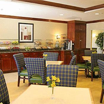 Springhill Suites Ньюнен Экстерьер фото